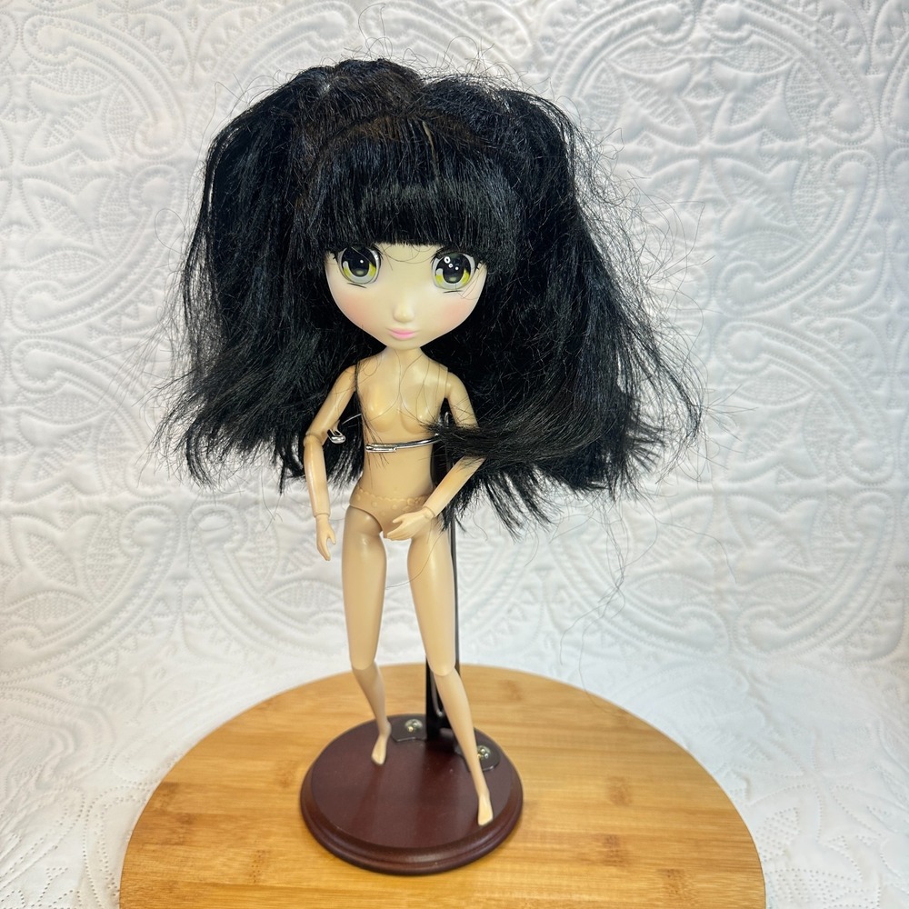 Shibajuku Girls Kiki 13" Fashion Doll Anime Harajuku Style Black Yellow Eyes